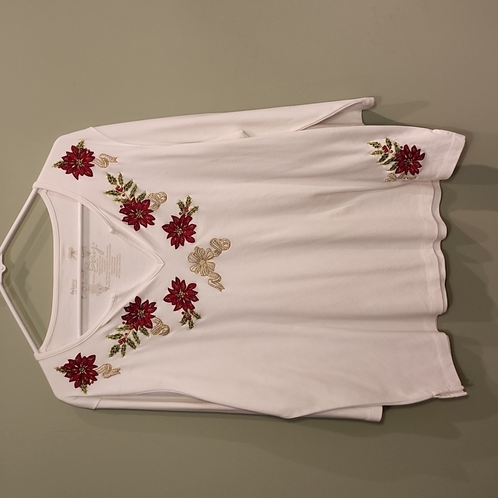 Coral Bay Poinsettia Holiday Top